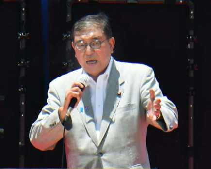 消費税減税は1年かかる　困った人が助かるのか　– 石破氏が野党批判「速さと重点化　それが自公政策」